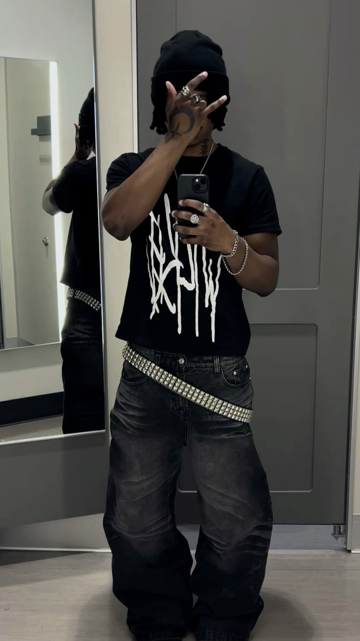 files/All_Black.jpg
